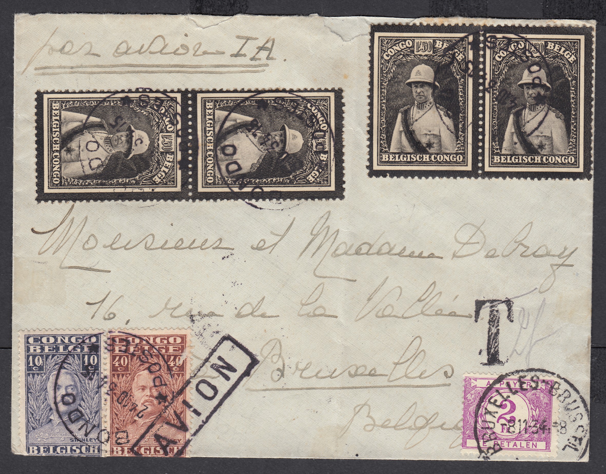 136 +139 +184 ( x4 en 2 paires ) sur lettre par avion ( Griffe encadrée ) de Bondo le 24/10/34 vers Bxl. Taxée 2F à l'arrivée ( Tx 47 ) le 8/11/34.