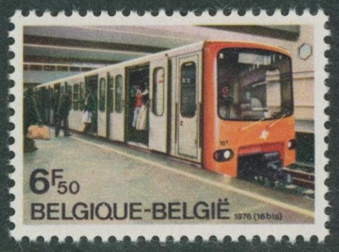 n°1826-V** neuf dans charnières. Variété