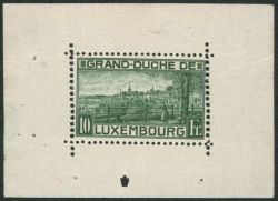 Lot 658
